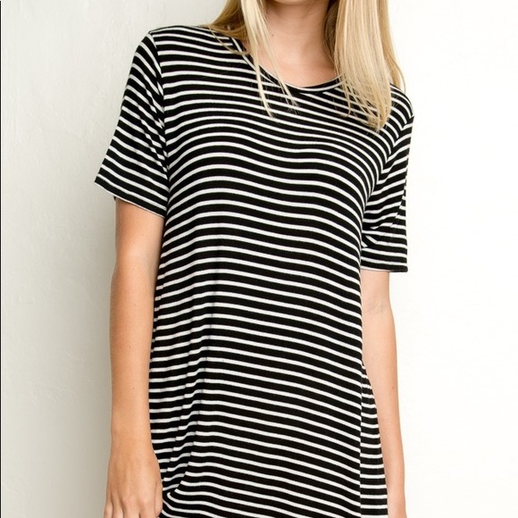 T-Shirt Dress - Picture 1 of 2